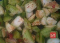 剁椒丝瓜炒蛋的做法图解6