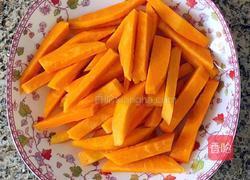 【蛋黄焗南瓜条】的做法图解1