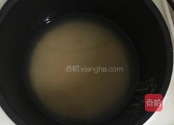 小米蛋花粥的做法图解2
