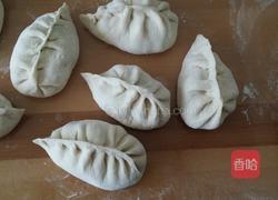 韭菜鸡蛋馅麦穗包子的做法图解15