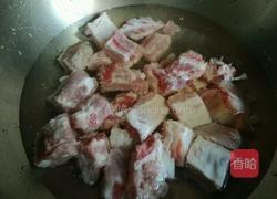 红烧排骨土豆的做法图解2