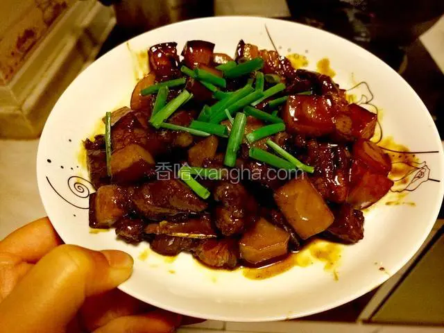 土豆红烧肉