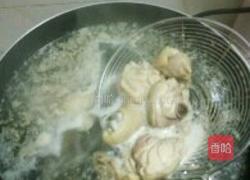 香菇炖鸡腿的做法图解3