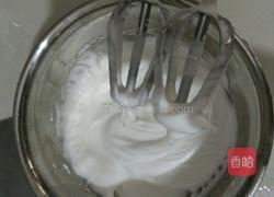 戚風蛋糕的做法图解7