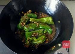 油焖虎皮尖椒的做法图解8