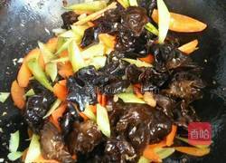 鸡胸炒木耳的做法图解6