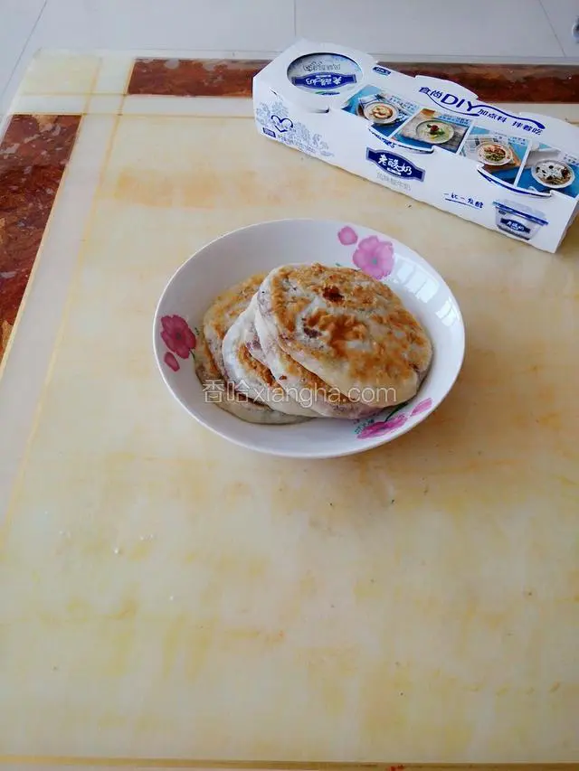 红糖芝麻糯米饼