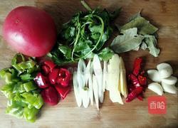 酱香肉末烧茄子的做法图解1