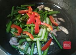 芦笋小炒肉的做法图解4