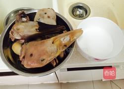 香辣鸭头的做法图解2