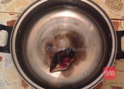 青椒炒腊肉的做法图解1