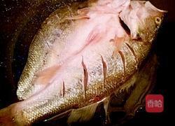 红烧鲈鱼的做法图解5