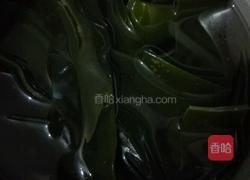 黄豆海带排骨汤的做法图解1