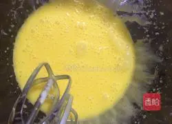 Illustration of how to make water cup cakes 7