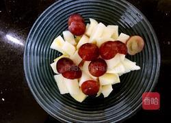 紫甘蓝雪梨沙拉的做法图解4