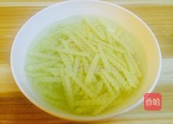 自制美味薯条的做法图解2