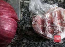 牛肉馅饺子的做法图解1