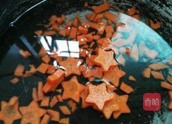 西兰花炒胡萝卜的做法图解3