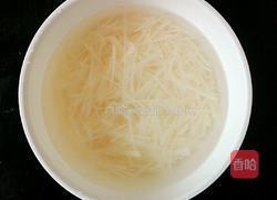 芹菜炒土豆丝的做法图解3