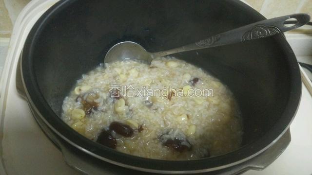 程序结束后，喏喏甜甜的粥就煮好了
