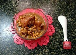 冰糖黄豆炖猪脚的做法图解7