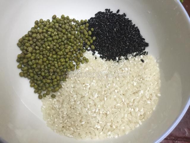 将所有食物放到一起