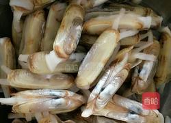 姜葱炒蛏子的做法图解1