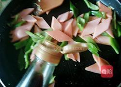 青椒炒鸡蛋火腿片的做法图解9