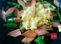 青椒炒鸡蛋火腿片的做法图解11