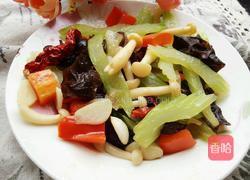 牛肉香菇炒芹菜的做法图解10