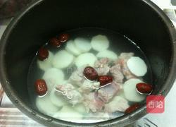 红枣山药排骨汤的做法图解4