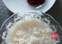 酒酿蛋的做法图解1