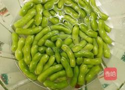 五香茶煮毛豆的做法图解2