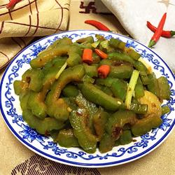 干煸苦瓜的做法[图]