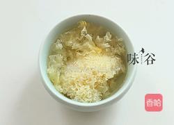 桂园莲子银耳糖水的做法图解2