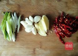 香煸辣子鸡的做法图解3