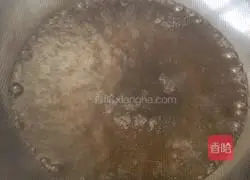 Illustration of how to make fried egg and scallion pancakes 2