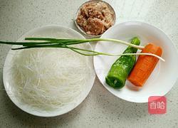 肉末炒粉丝的做法图解1