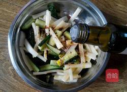 凉拌竹笋黄瓜的做法图解7