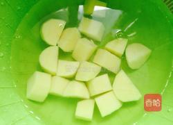 刀豆炒土豆的做法图解1