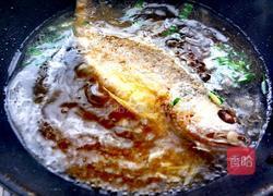 家常红烧鱼的做法图解11
