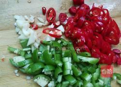 辣椒炒青豆的做法图解2