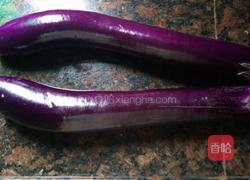 茄瓜炒蛋的做法图解1