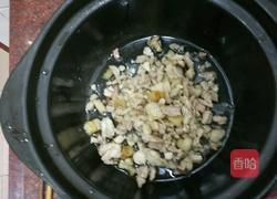 肉末咸鱼茄子煲的做法图解5