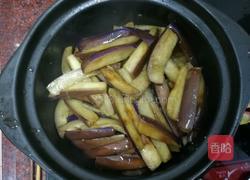 肉末咸鱼茄子煲的做法图解7