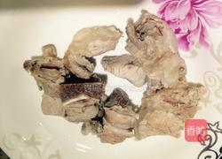 海带枸杞排骨汤的做法图解2