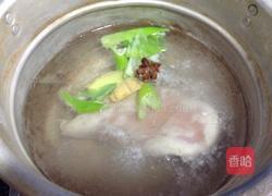 麻酱鸡丝凉面的做法图解2