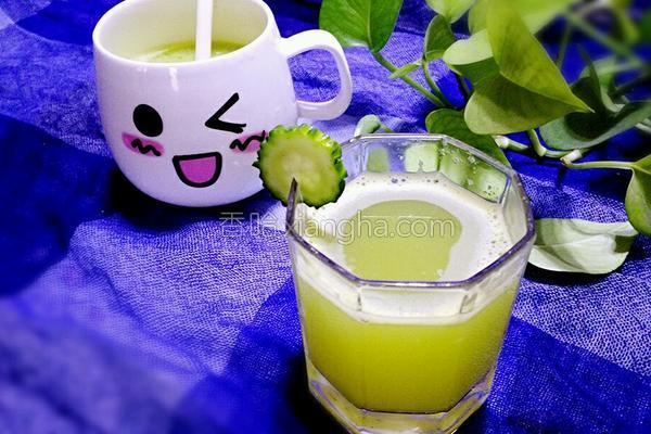 菠萝黄瓜汁