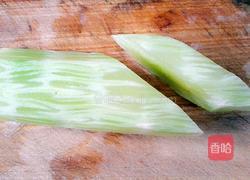 莴苣炒平菇的做法图解2