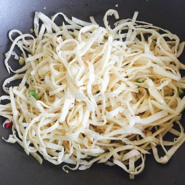 放饼丝翻炒